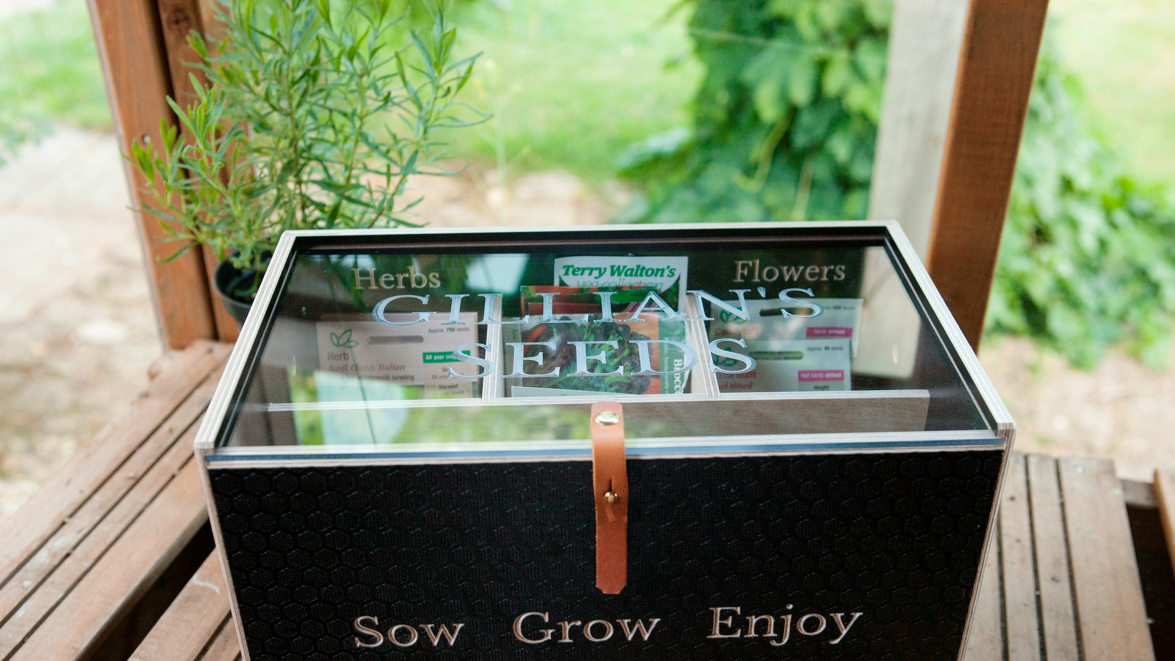 Gardenanswersmagazine competition