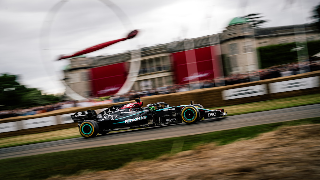 mercedesamgf1 competition