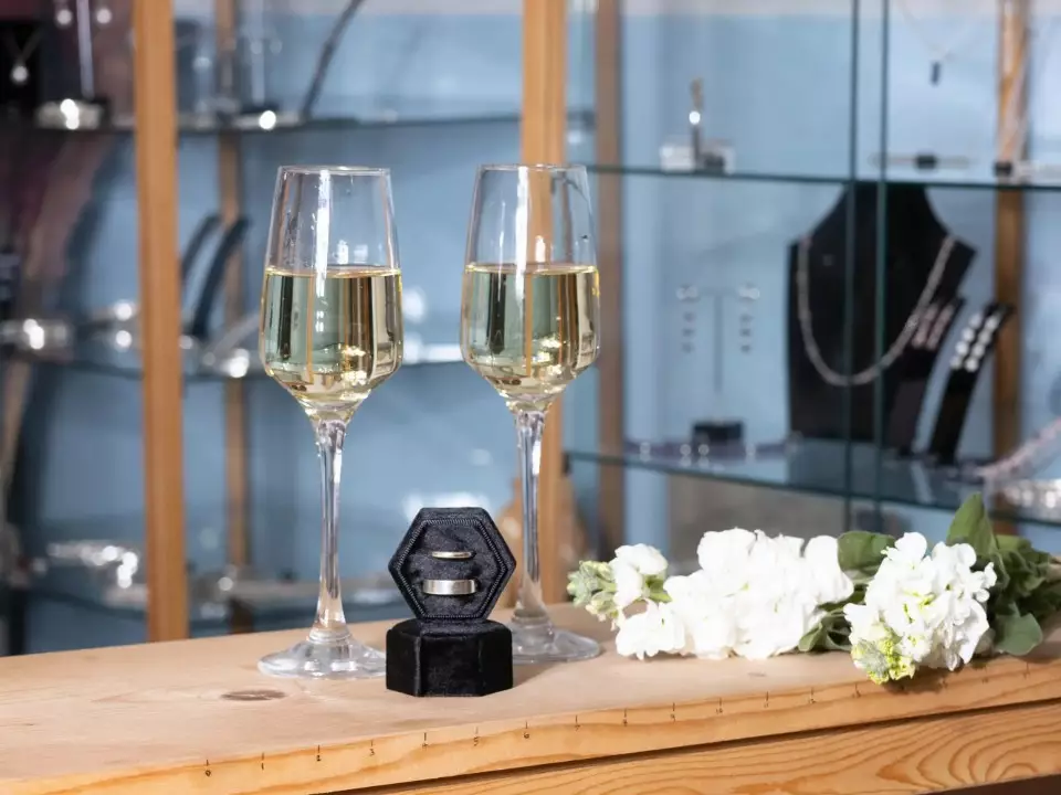 Guidesforbrides competition
