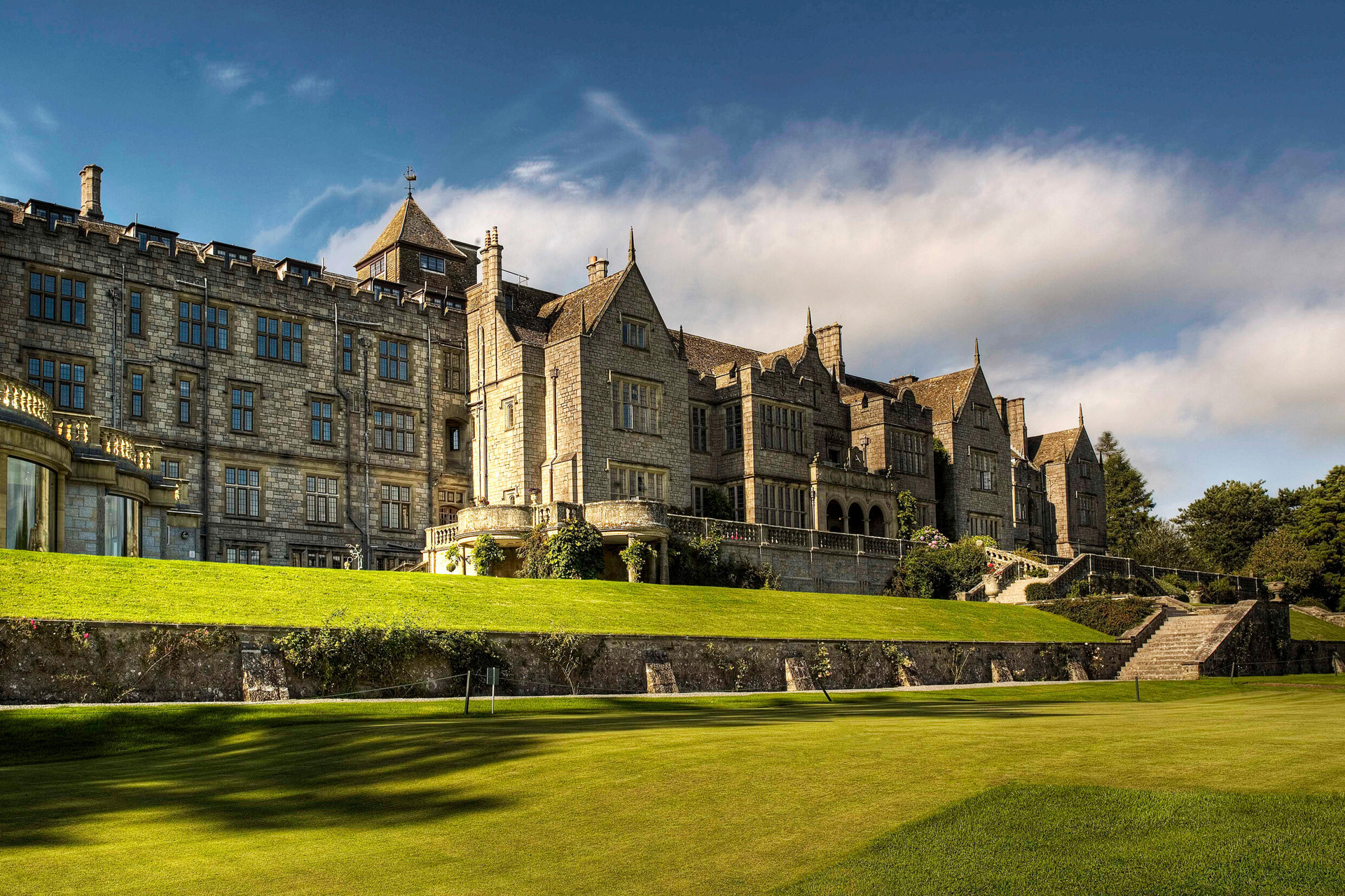 Countryandtownhouse competition